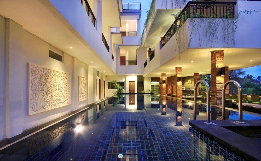 ปูริ ปัดมา โฮเต็ล แอนด์ สปา Hotel อูบุด ภายนอก รูปภาพ